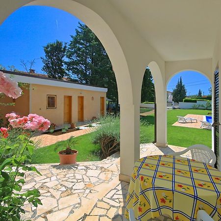 Sun Palace Residence Premantura Kültér fotó