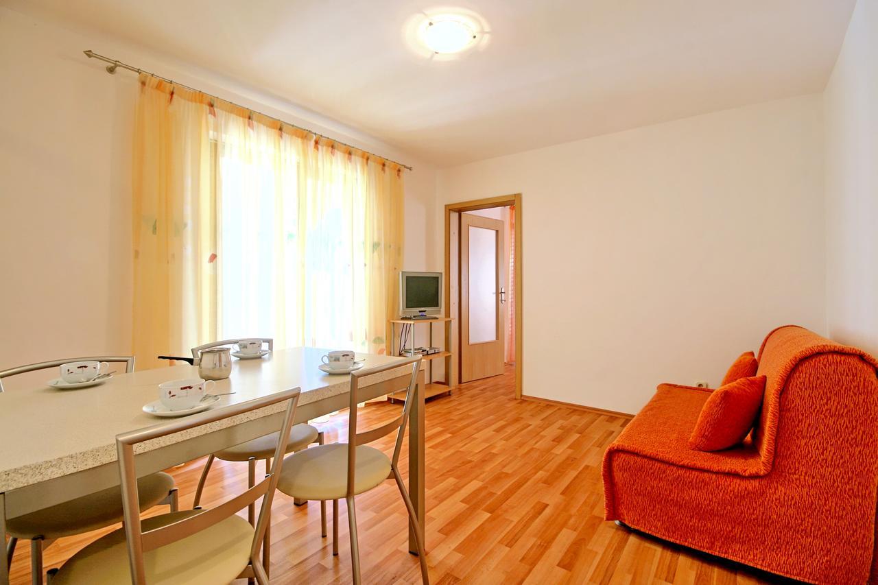 Sun Palace Residence Premantura Kültér fotó