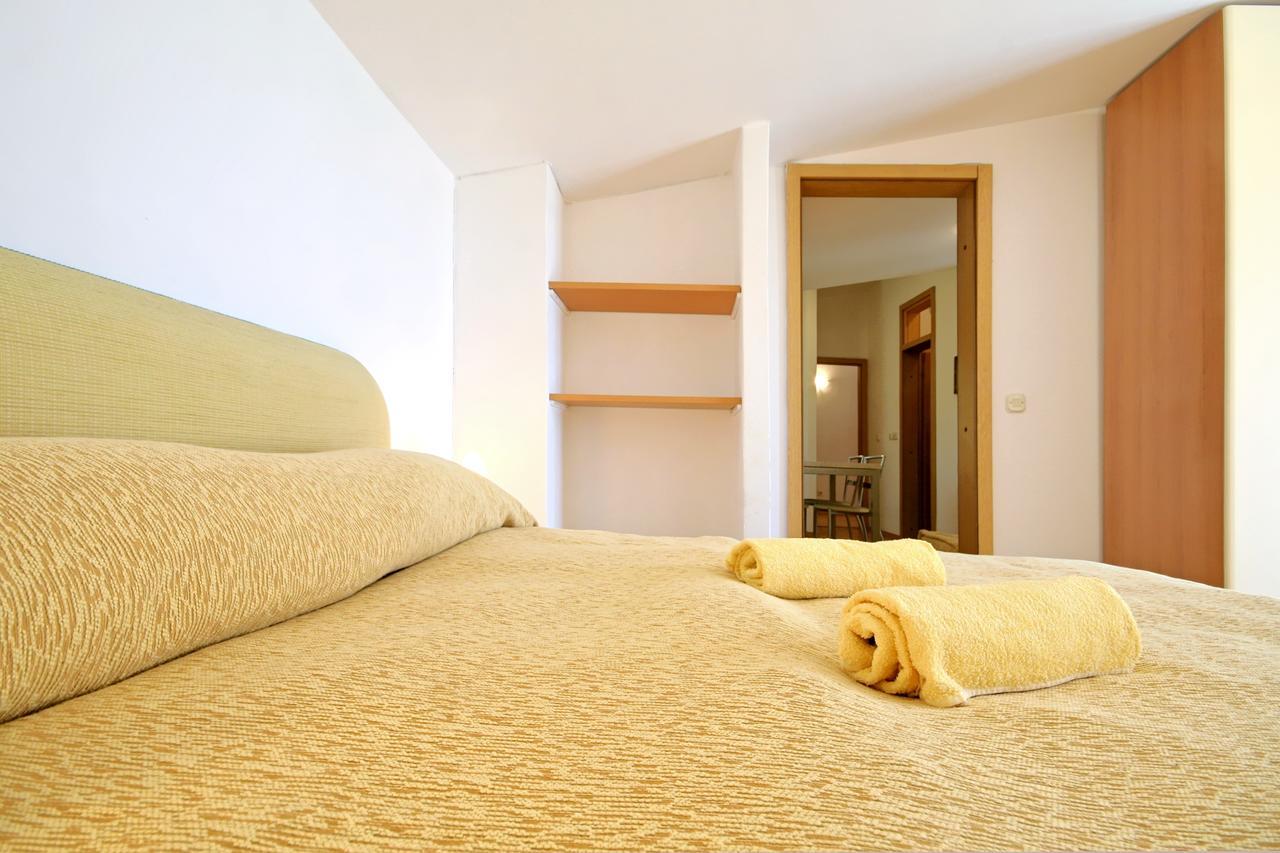 Sun Palace Residence Premantura Kültér fotó
