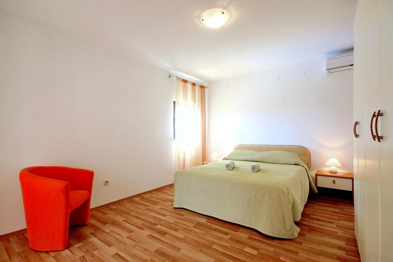 Sun Palace Residence Premantura Kültér fotó
