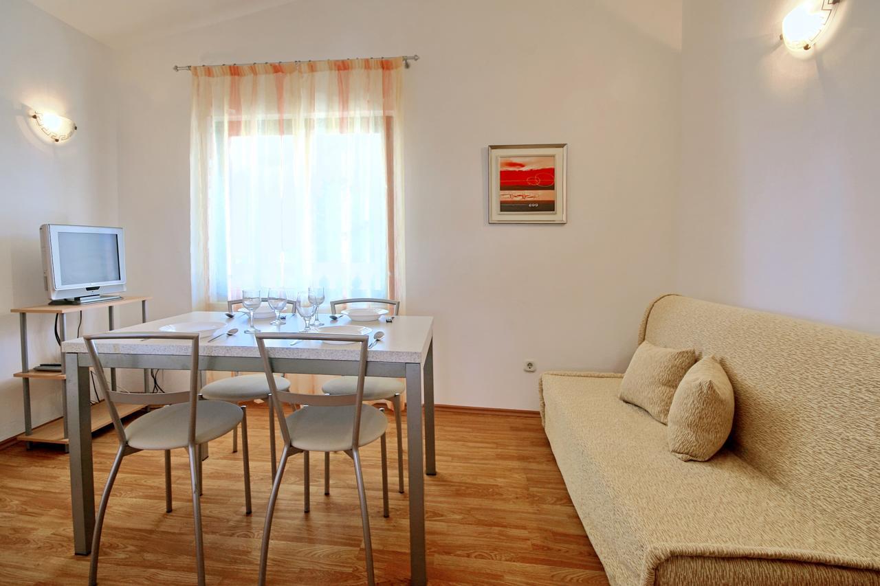 Sun Palace Residence Premantura Kültér fotó